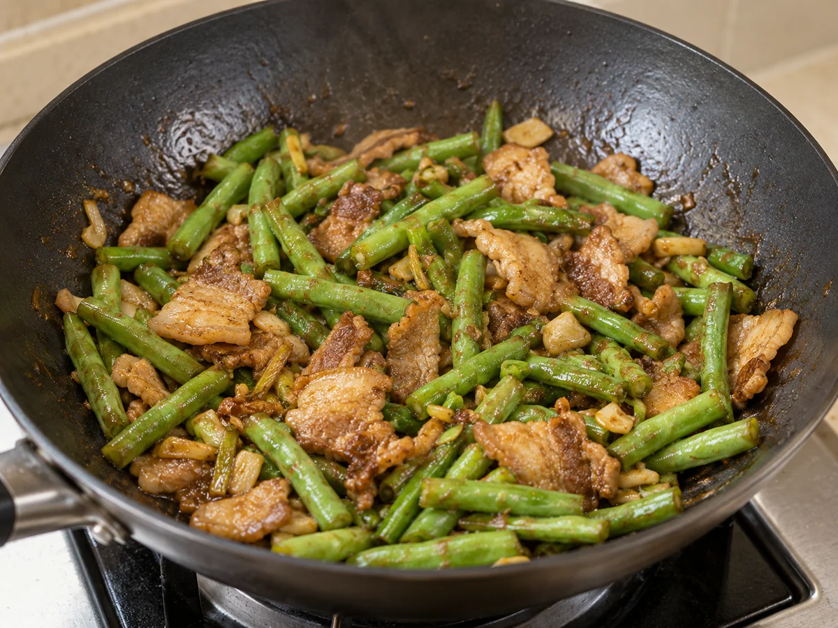 Stir-fry pork and seasonings