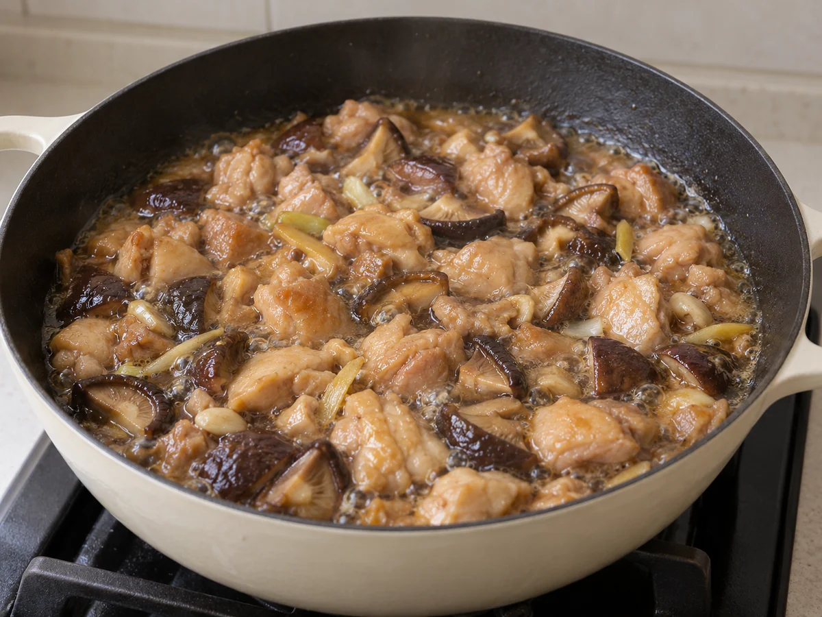 Cook mushrooms and simmer chicken